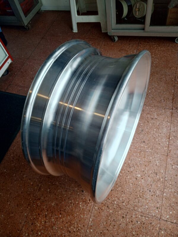 Aro de rueda de aluminio 22,5" X 9" - Imagen 6